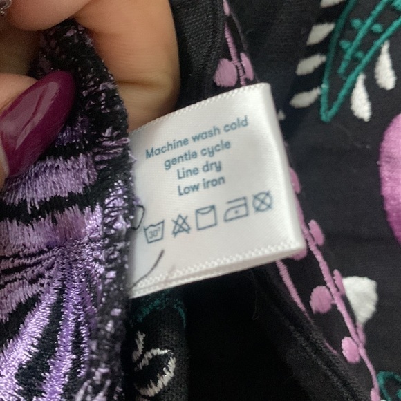 Roller Rabbit Lucena Embroidered Julia Top size s - Picture 10 of 11